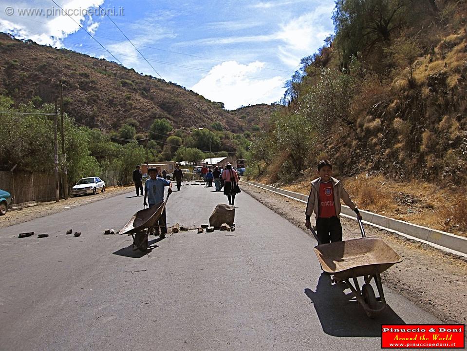 BOLIVIA 2 - Sulla strada per Sucre - 8.jpg